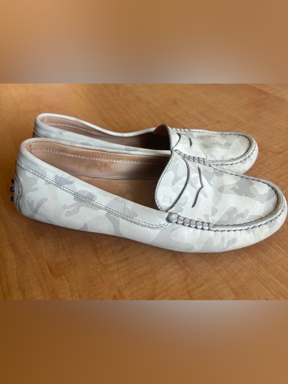 Tod's Women’s Camo Penny Loafer Leather Driving Shoes Size 38 US 7